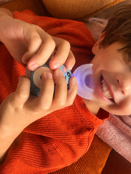 Petite Dent - La brosse à dents électrique en U qui transforme le brossage en jeu